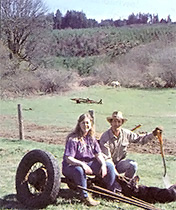 Jeff's decorative trailer frame is still looking for a good home.
